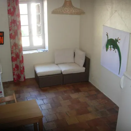 Oda ve Kahvaltı Domaine De Lamartine *
