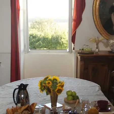 Oda ve Kahvaltı Domaine De Lamartine *