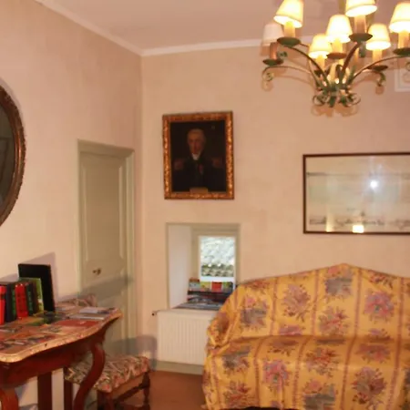 Bed & Breakfast Domaine De Lamartine