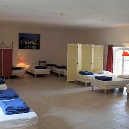 לינה וארוחת בוקר Domaine De Lamartine פונט-סנט-אספריט